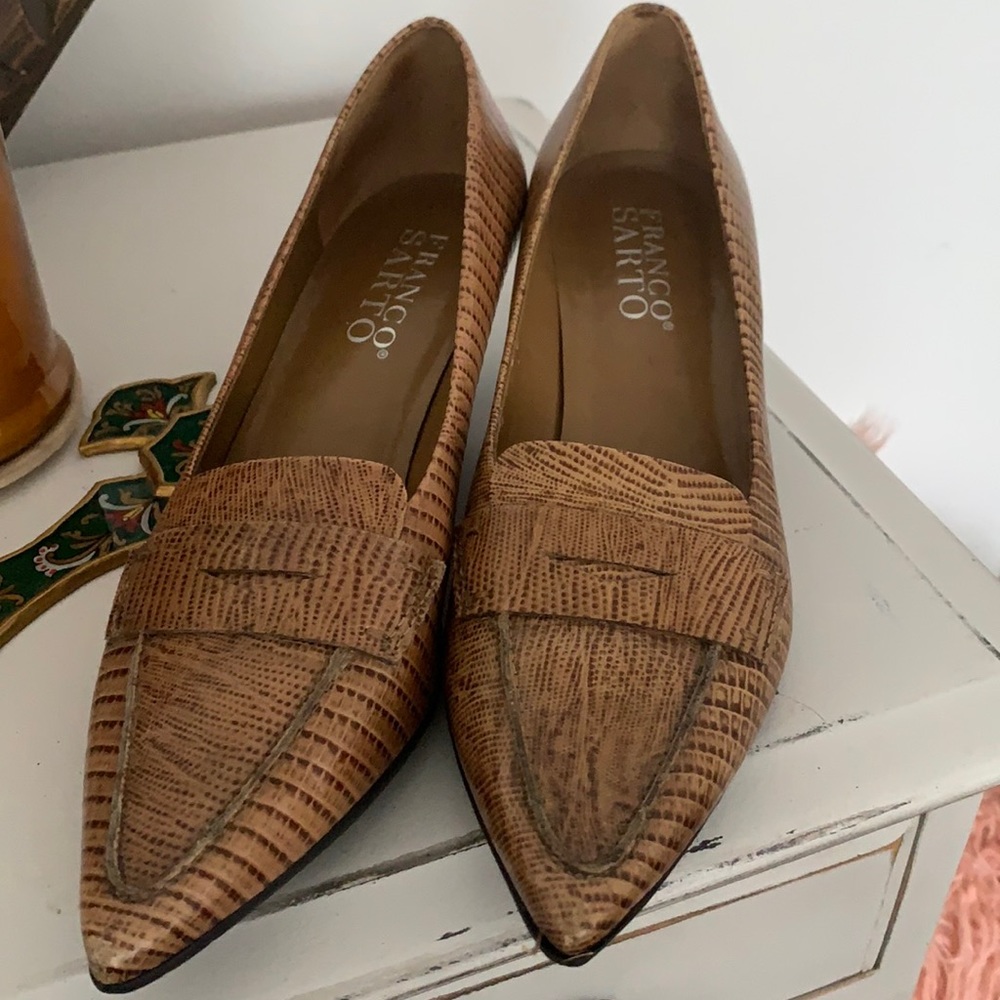 Franco Sarto pumps